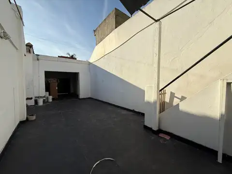 Depto Tipo Casa en Alquiler de 3 ambientes