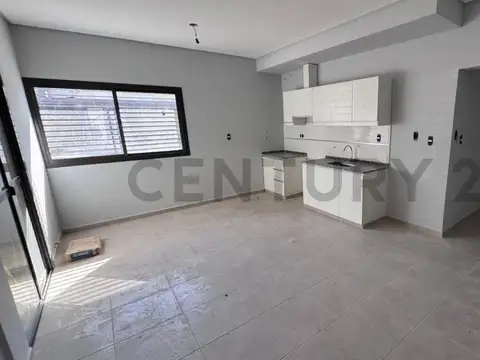 DEPARTAMENTO en VENTA frente al Dalvian