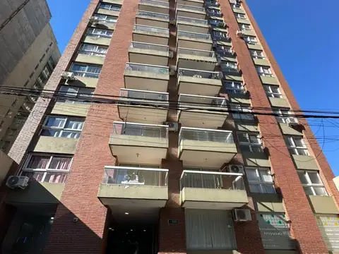 Marcos Paz 100, Piso 2