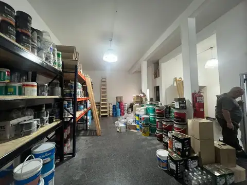 Local Comercial Venta sobre Av. Hipólito Yrigoyen