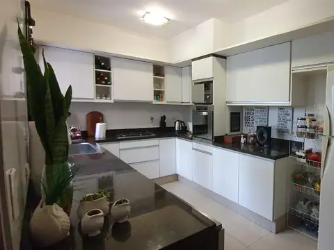Casa en Venta en Jorge Cura, USD 360.000