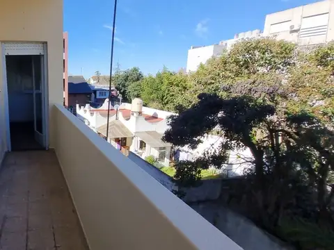 Departamento 3 amb. en venta en Castelar Sur