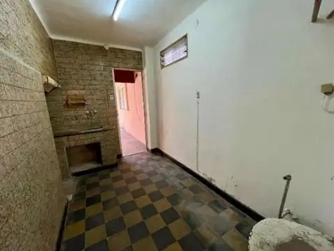 Depto Tipo Casa en Venta en Ramos Mejia, USD 125.000