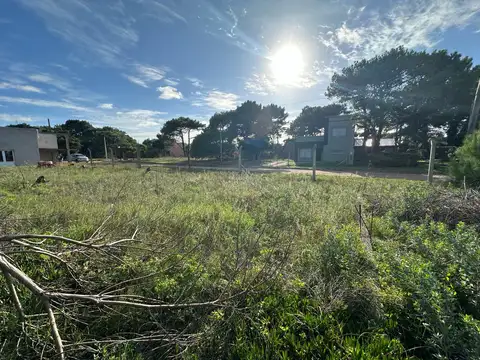 Terreno en Venta 40  mts Fondo