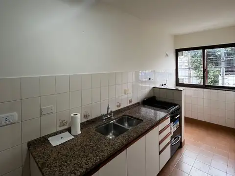 Departamento en Alquiler en General San Martín, $ 700.000