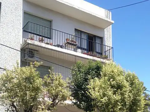 VENTA DEPARTAMENTO 2 AMBIENTES EN FLORIDA