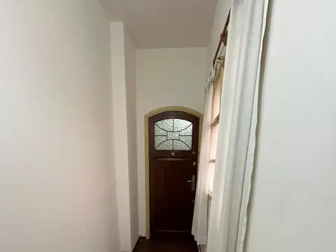 Departamento en Alquiler de 6 ambientes