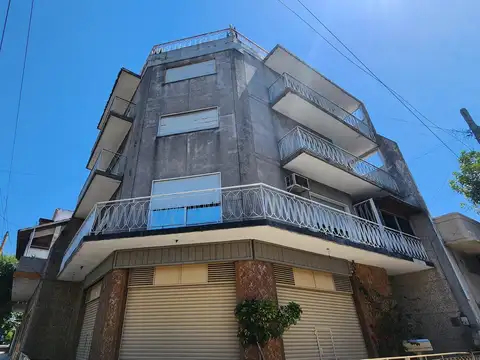 Casa en Venta en Parque Avellaneda, USD 395.000