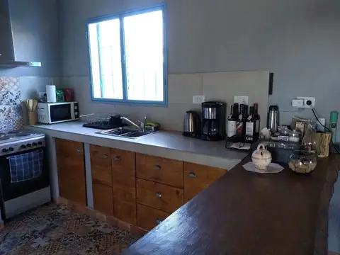 Casa 3 ambientes con 2 baños