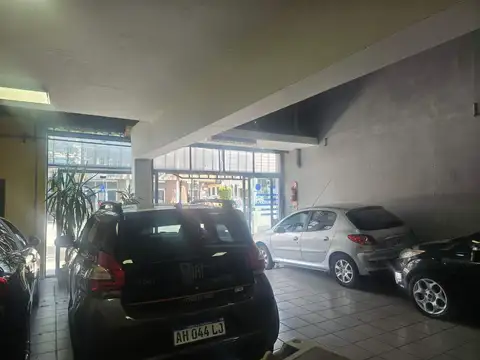 Local Venta Av La Plata 1800 Boedo 1350 m Totales