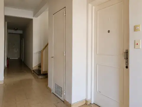 Departamento en Venta en Coghlan, USD 105.000