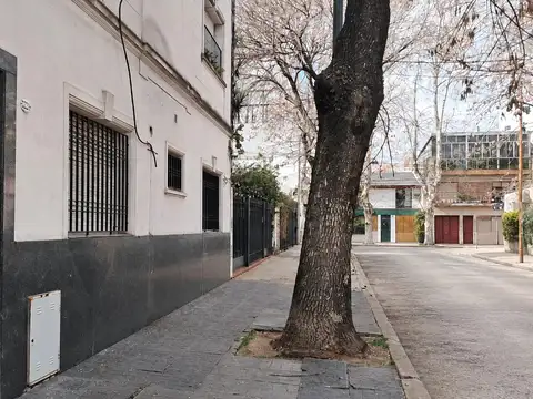 Pinto Ciudad Autónoma de Buenos Aires, 3200