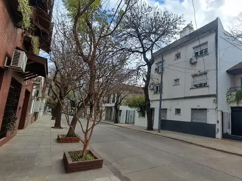 REMODELADO Excelente Ubicacion Departamento 2 Ambientes en Venta en Coghlan