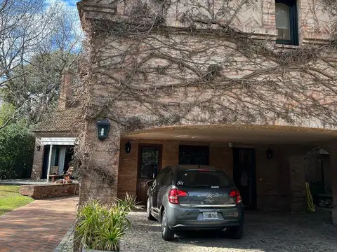 Casa en Venta de 4 dormitorios