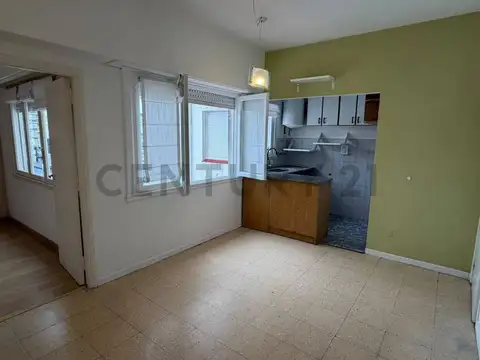 Mendoza y Avenida Colon , Piso 0