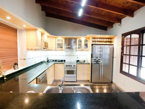 Depto Tipo Casa en Venta en Villa Pueyrredon, USD 225.000