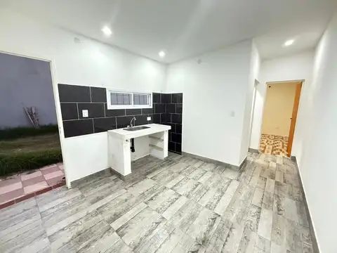 Depto Tipo Casa 2 ambientes con 1 baño