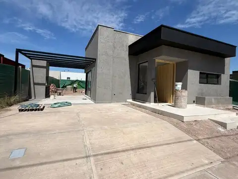 CASA A ESTRENAR B BOEDO VILLAGE (apta crédito)