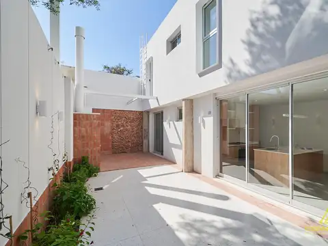 Venta PH a estrenar 4 / 5 ambientes patio y parrilla Caballito Norte