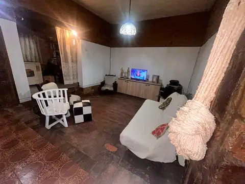 PH 3 ambientes con terraza en Villa Lynch (permuta por departamento 2 amb.)