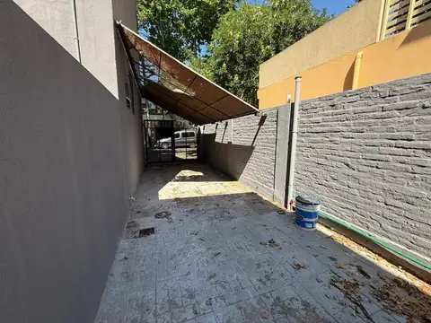 Depto Tipo Casa en Alquiler de 2 dormitorios