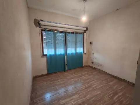 Depto Tipo Casa 2 ambientes con 1 baño