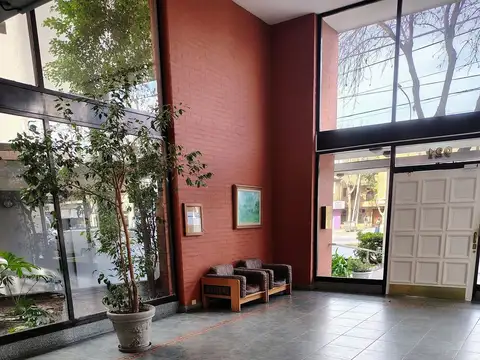 Casa 2 ambientes con 1 baño