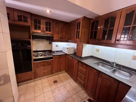 Departamento 4 ambientes con 3 baños