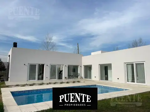 Casa en Barrio Fincas de San Vicente Venta - Alquiler Temporal