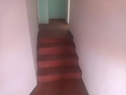 Depto Tipo Casa en Venta 40 años