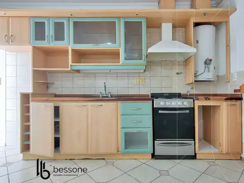 Depto Tipo Casa en Venta con 1 cocheras