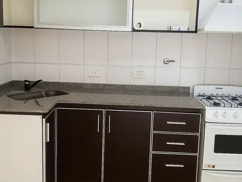 Departamento en Alquiler en Moron, $ 500.000