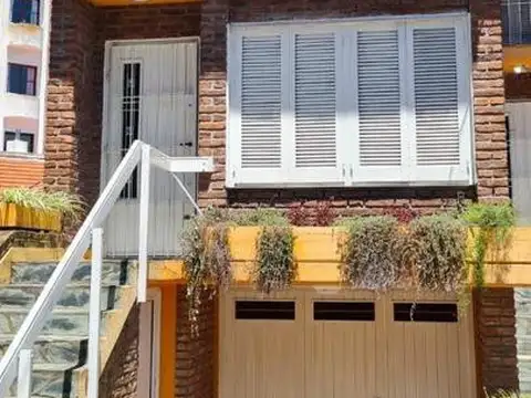 Triplex en venta ubicado en San Bernardo centro.