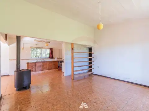 Venta de campo 3,5Ha. sobre Ruta 87 con dos casas.