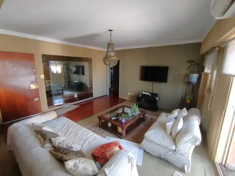 VENTA DEPTO AL FRENTE / FINANCIACION  DEL PROPIET.