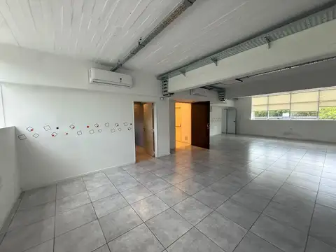 Holmberg 4000, Piso 2