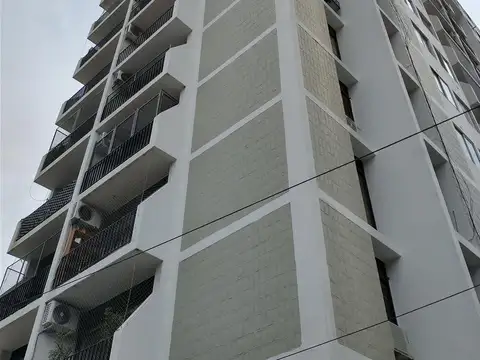 Departamento 1 ambiente en piso alto con vista panorámica