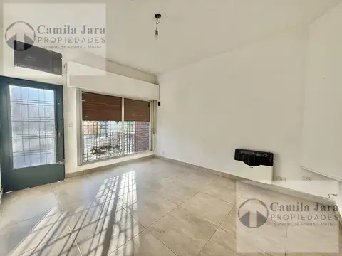Depto Tipo Casa en Venta con 3 cocheras