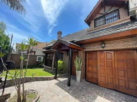 Casa en Venta en Castelar Norte, USD 230.000