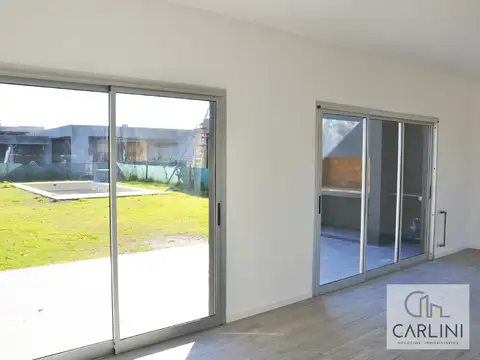 Casa en Venta al Este