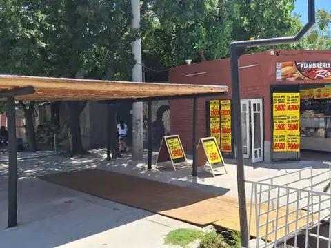 VENTA DE LOCALES COMERCIALES - MENDOZA