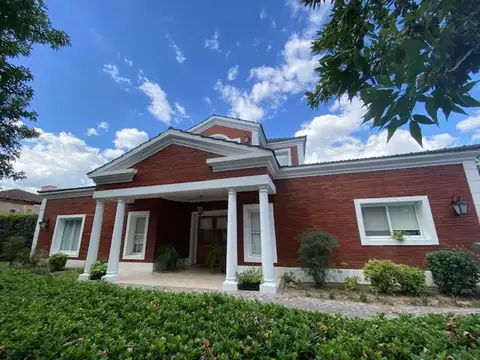 Casa en Venta en Los Jazmines, USD 310.000