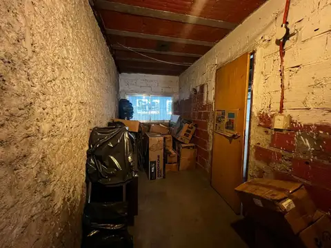 GALPON EN VENTA VALENTIN ALSINA, 8,66X26