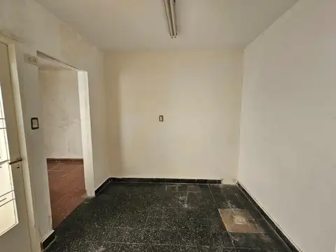 OFICINA EN PLENO CENTRO DE VILLA BALLESTER