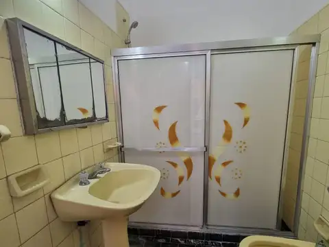 Depto Tipo Casa en Venta 48 años