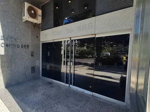 Oficina en Venta 50 años