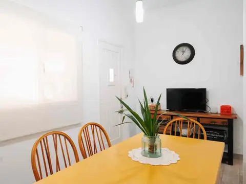 VENTA Casa tres dormitorios y terraza APTO CREDITO
