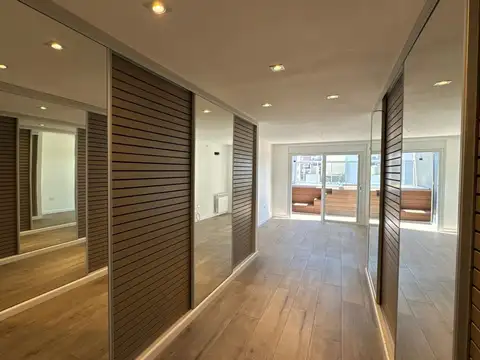 Departamento en Venta con 2 cocheras