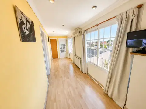 Depto Tipo Casa en Venta de 5 dormitorios