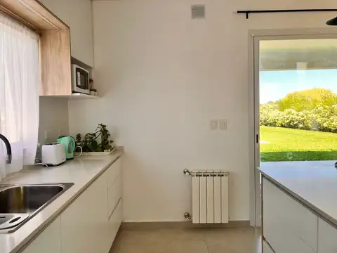 Casa  en Alq. Temporario en San Ramiro, Pilar del Este, Pilar